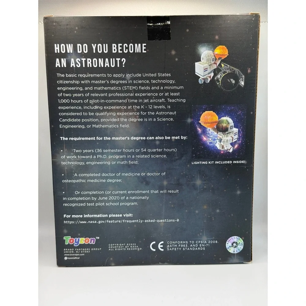 Space Anomaly Space Dunk Mini Block Set NASA Astronaut LED Light NAS-MB-7001 New